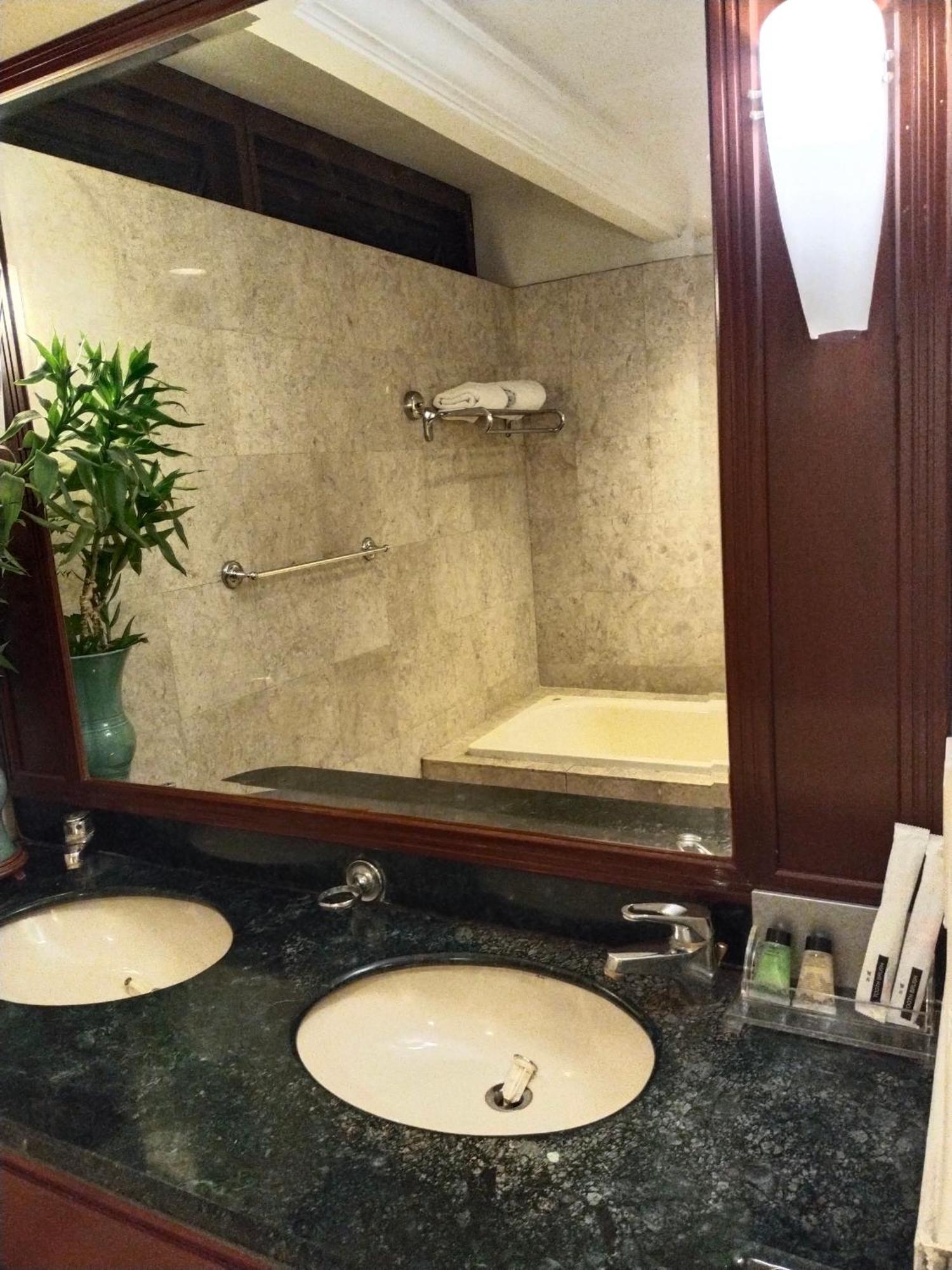 Times Square Grand Service Suite Kuala Lumpur Zewnętrze zdjęcie